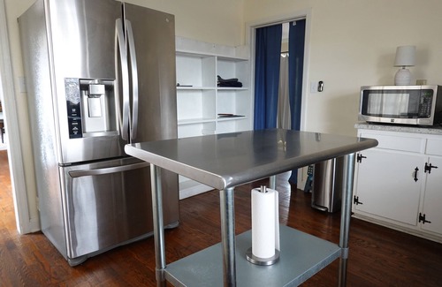 North Augusta House | Mid Century Modern Retreat in North Augusta