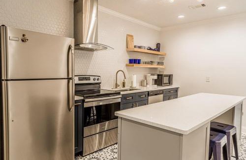 Woodstock House | Mid-Century Modern Woodstock, GA