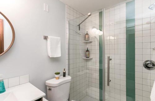 Cedar Rapids - Iowa City House | Mid-Century Style And Class In Quiet NE Location