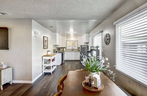 Lodi Apartment | Mid Century | Wineries | Game Room