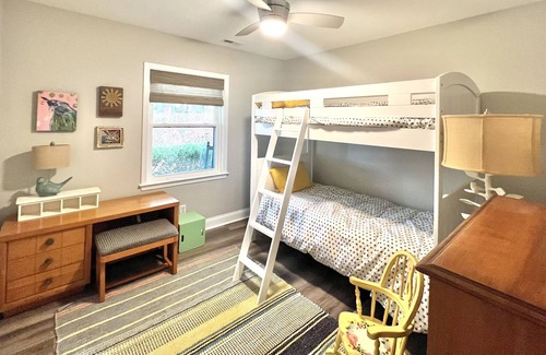 Fort Mill House | Midcentury Modern Renovated Home in FT MILL w/ Screened In Porch & Fire Pit!
