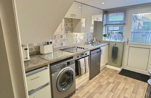 Dunnington Cottage | Middle Cottage, Perfect village getaway, Pet friendly, Free paking