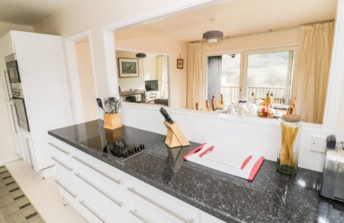 Tirabad Cottage | Middle Hivron