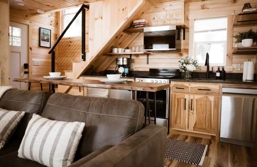 Rockbridge Cabin | Middlefork Ridge Entire Property