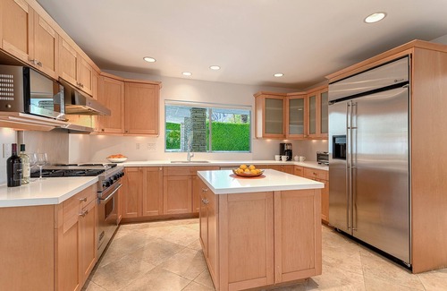 El Mirador House | MidMod Marvel! 1/3 acre! 4 bedrooms! Pool! Spa! Misters! Fireplaces! Mtn. Views!