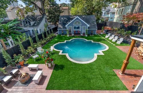 Midtown House | Midtown Atlanta 6 Bed with pool and a view