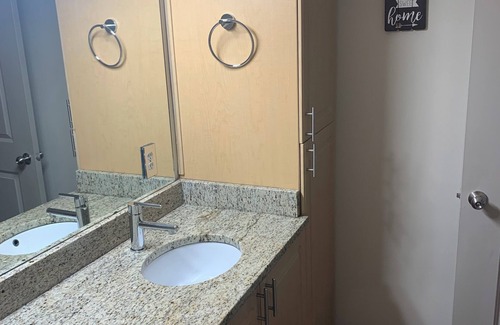 Atlantic Station Area Apartment | Midtown Palace