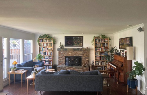 Petaluma House | Midtown Petaluma Furnished Home — Available December '25 through July '26