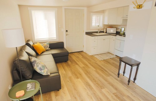 Ketchikan Apartment | Midtown Studio Apartment with a View
