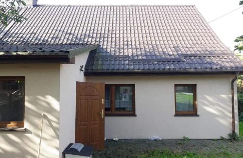 Postomino Apartment | Mieszkanie dwupokojowe na wsi w domu dwurodzinnym
