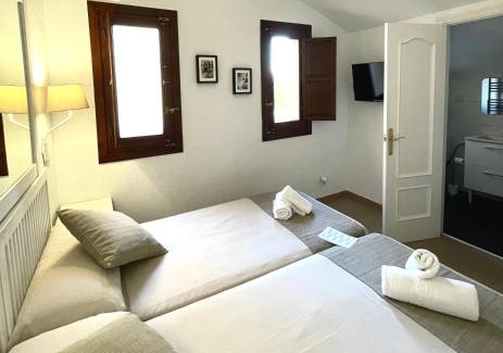 Alcala de Henares House | Miguel De Cervantes
