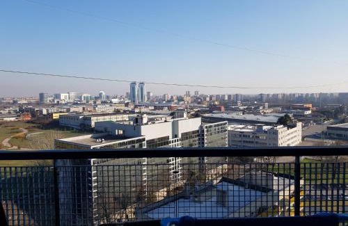 Milan House | Milan White Tower Apartment