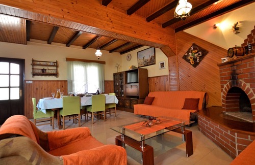 Foli House | Milka 1 by Interhome