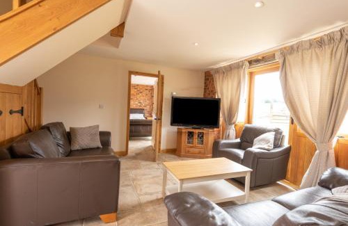 Bourton Apartment | Mill Cottage 2 - Ash Farm Cotswolds