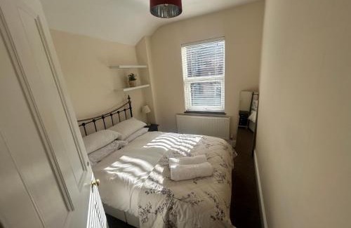 Derby House | Mill Hill Stays