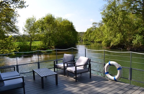 Monts House | Mill with terrace on the water - variety, charm & space.