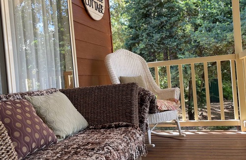 Dwellingup House | Milltree Cottage Getaway