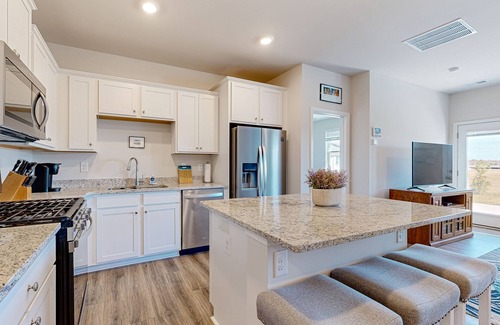 Millville House | Millville by the Sea home with clubhouse, pools & wellness center access
