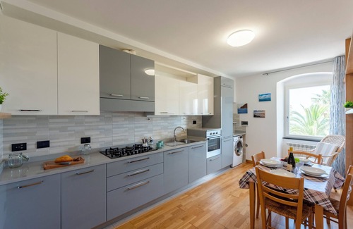 Riva Trigoso Apartment | Milo's House On The Sea, Sestri Levante, Italy