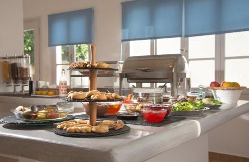 Adamas Hotel | Milos Hotel