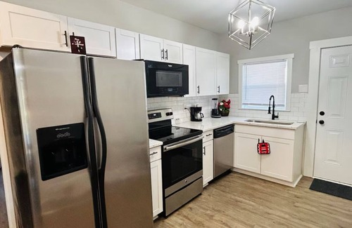 Goldsboro House | Mimosa house