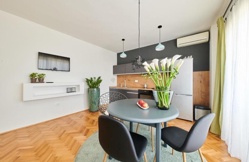 Umag Apartment | Mina's Shine