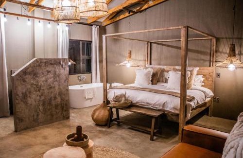 Hammanskraal Cabin | Minara Private Boutique Game Lodge