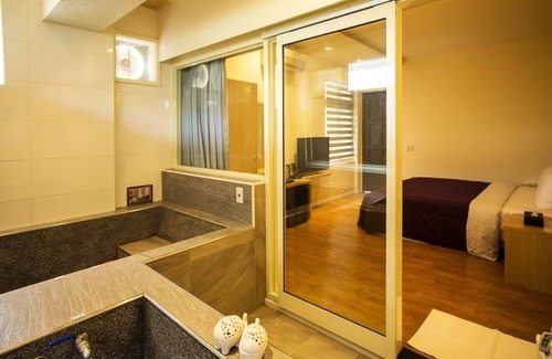 Baihe House | Mingyuan Hotspring