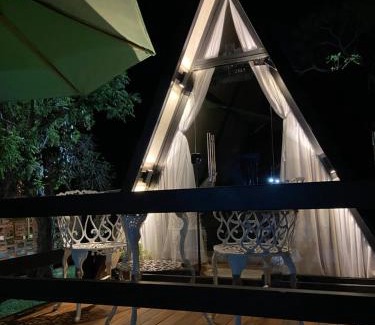Santana do Riacho Cabin | Mini Cabana Makar