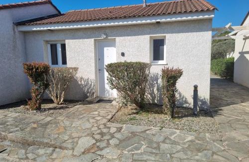 Prunete House | Mini Villa 200 m de la plage