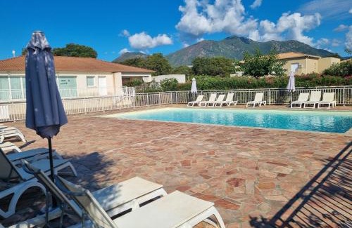 Prunete House | Mini Villa 200 m de la plage