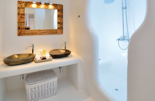 Kanalia Villa | Minimal Villa, Little Venice view, private pool, luxurious