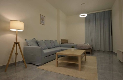 Dubai Apartment | Minimalist lovely studio - Entire rental unit