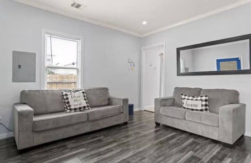 West Dallas House | Mins to Hospital, Mavericks, AT&T District, Much more.