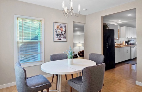 Boise Bench Cottage | "Minty Fresh Cozy Cottage" Boise Bench Home Near Downtown BSU