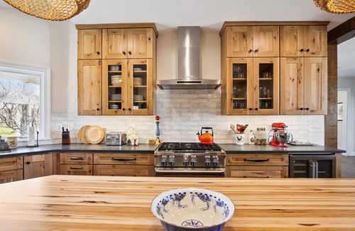 St. Michaels House | Minutes from Downtown St. Michaels | Pool | Kayaks | 350 Ft of Shoreline | Luxur