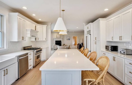 Unionville House | Minutes from Downtown St. Michaels | Pool | Pickle Ball Court | Private Dock | K