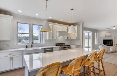 Unionville House | Minutes from Downtown St. Michaels | Pool | Pickle Ball Court | Private Dock | K