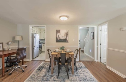 Huntsville House | Minutes to Arsenal & Downtown- Rocket City Retreat