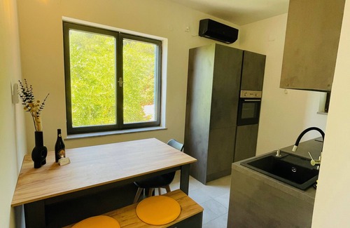 Cove Murtar Apartment | MiraMore - 4-star design apartment "Gecko", 60 m to the sea, dream view