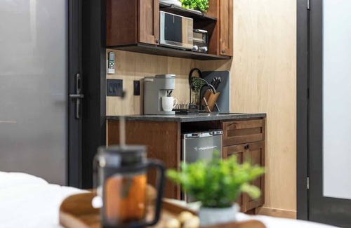 Caton Cabin | Mirror Cabin-Luxury-Hot Tub-FirePit-Secluded