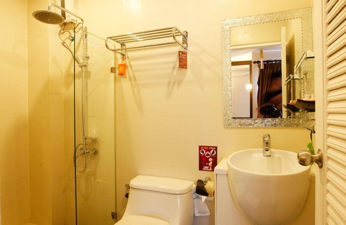 Embassy District Hotel | Mirth Sathorn Hotel