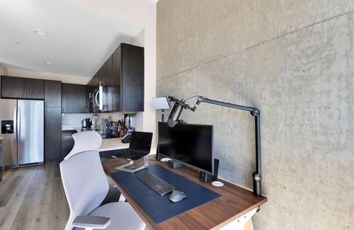 Mission Bay Apartment | Mission Bay 1 BR w/Office by Anyplace - 11668