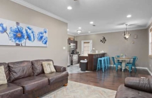 Henderson Point House | Mississippi Gulf Coast Luxury Blocks from the Beach. Come Enjoy your Vacation!