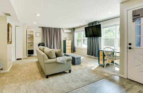 Liberty Apartment | Missouri Studio Getaway Close to Parks and Hiking