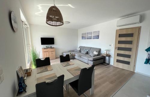 Balatonfoldvar Apartment | Mistral Helka Apartman