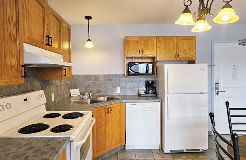 Grande Cache Hotel | Misty Mountain Inn and Suites