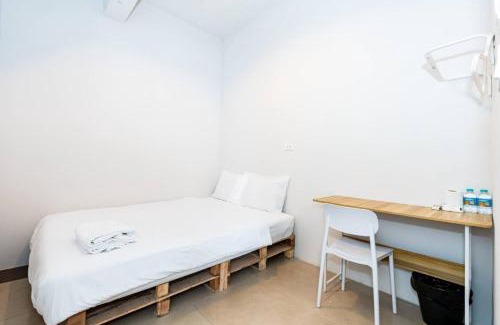 Ploenchit Apartment | Mitr INN Sukhumvit 2 - BTS Nana มิตร อินน์ สุขุมวิทซอย 2 บีทีเอส นานา