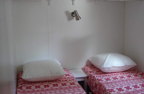 Saint-Martin-de-Queyrieres House | Mobilhome Esprit Montagne 4 to 6 people