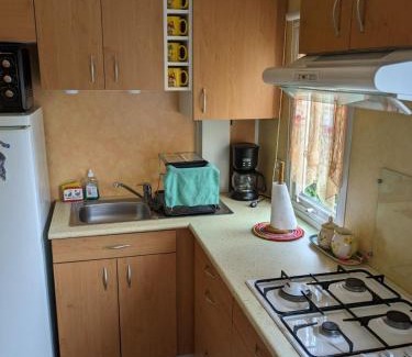 Besse-en-Chandesse Other | Mobil home agreable et fonctionnel